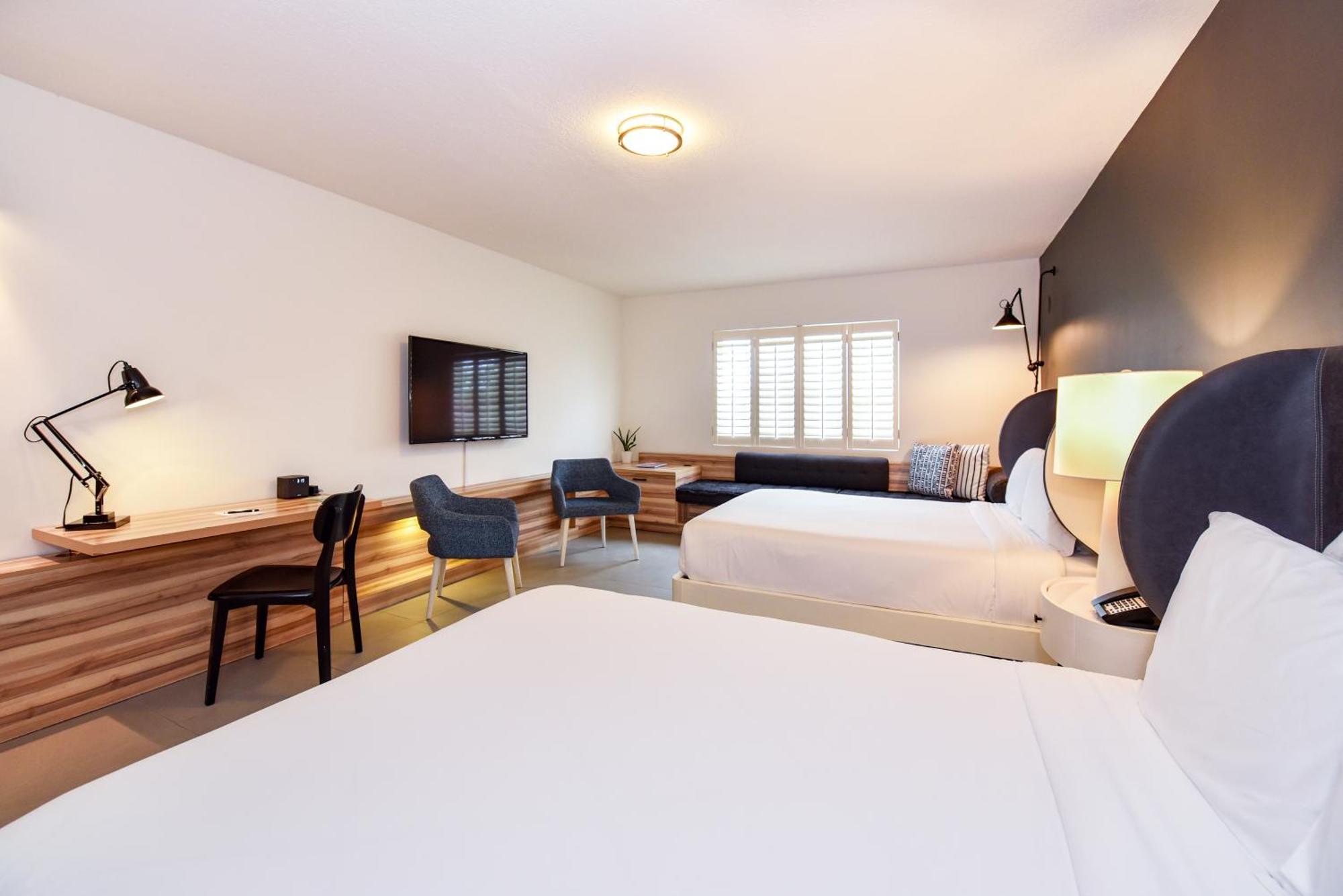 The Locale Hotel Grand Cayman George Town Exteriér fotografie