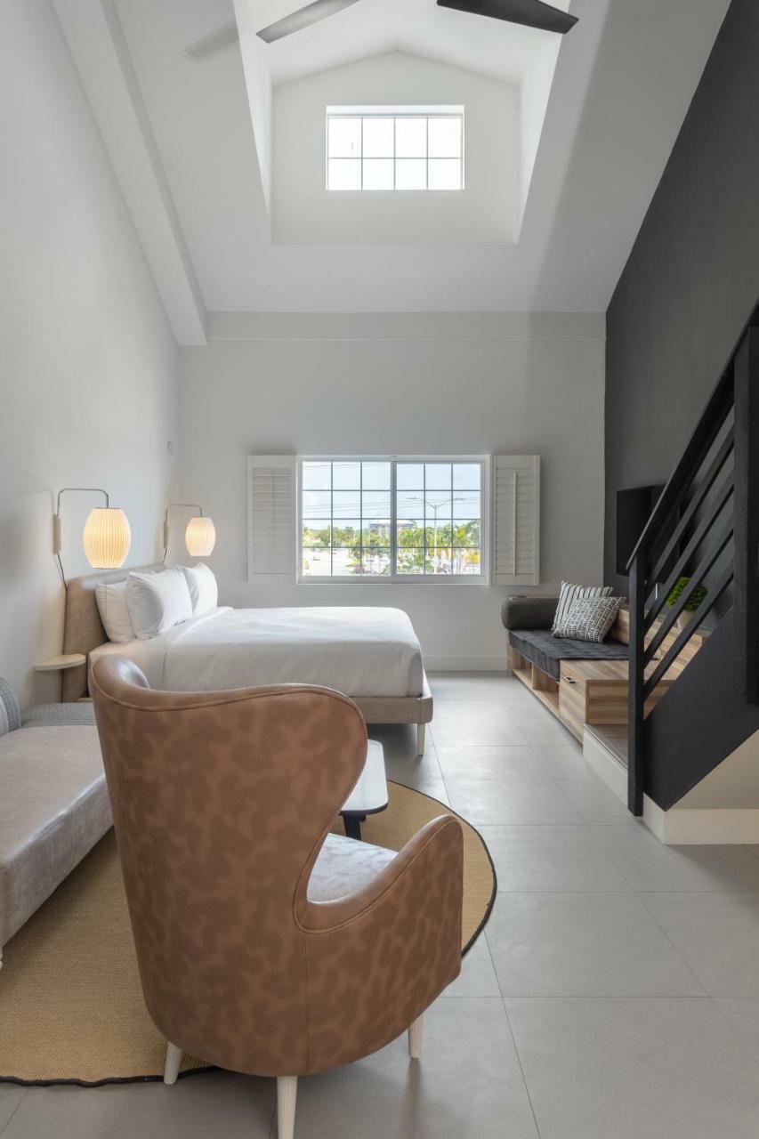 The Locale Hotel Grand Cayman George Town Exteriér fotografie